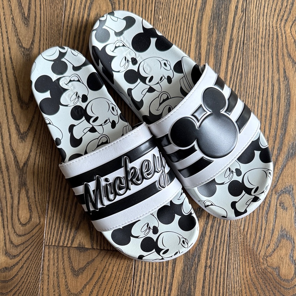 Adidas Disney Mickey Mouse Black & White Slide Sandals NWT
